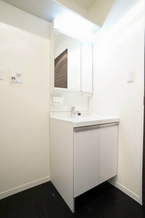 物件内観写真19　(洗濯機置場)