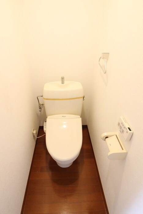 物件内観写真12　(トイレ)