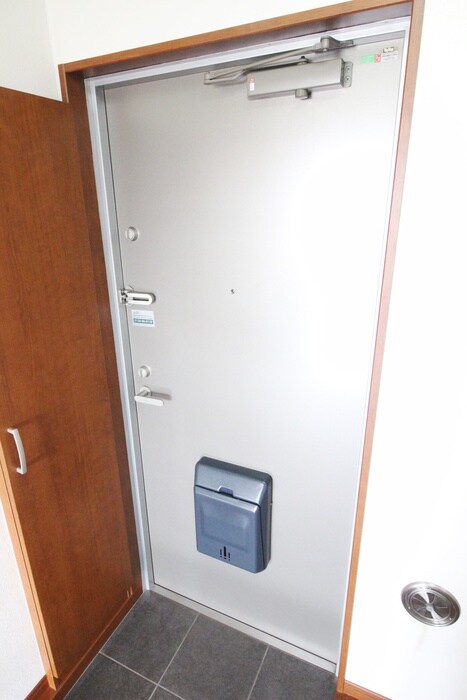 物件内観写真20　(玄関)