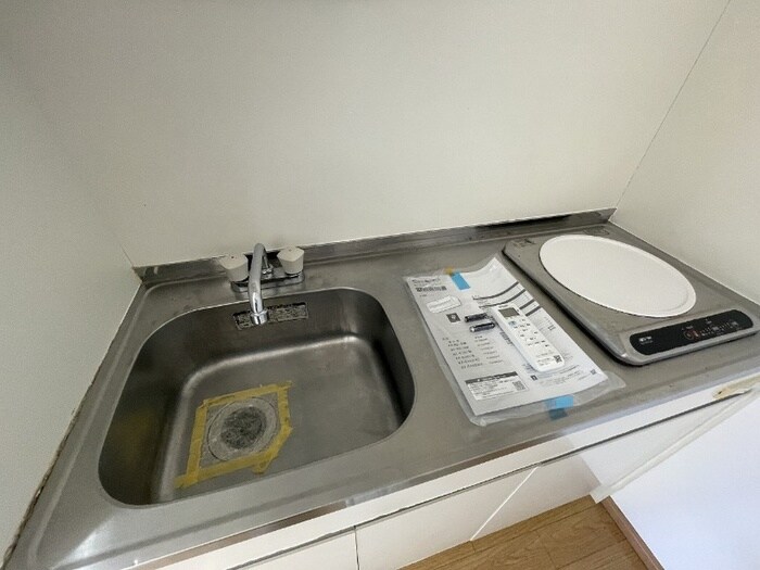 物件内観写真3　(キッチン)