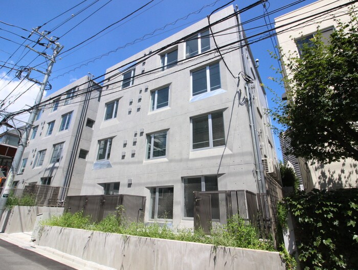 物件外観写真4　(外観写真)