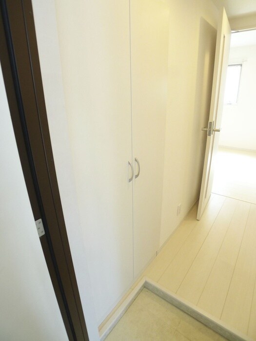 物件内観写真19　(靴箱)