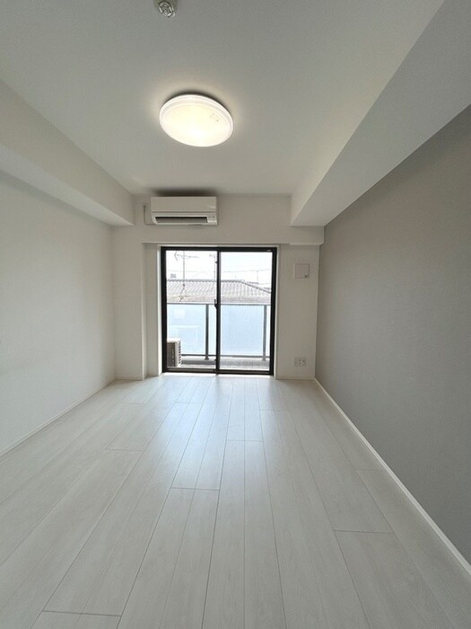 物件内観写真2　(居室)