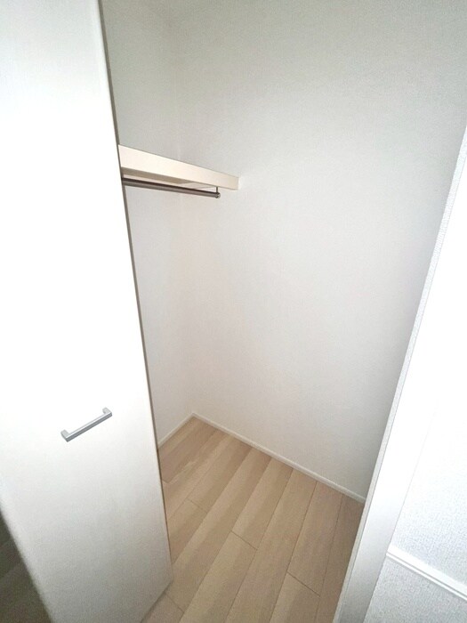 物件内観写真15　(収納)