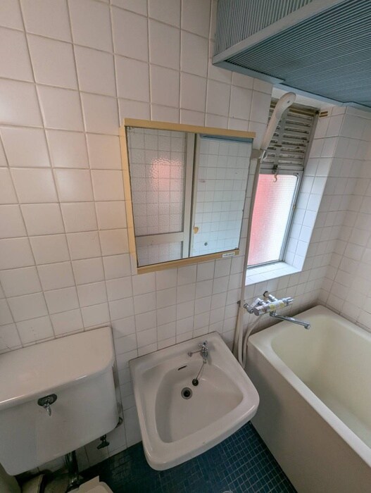 物件内観写真14　(洗面)