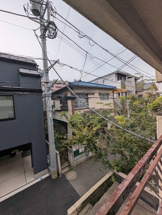 物件内観写真16　(室内からの展望)