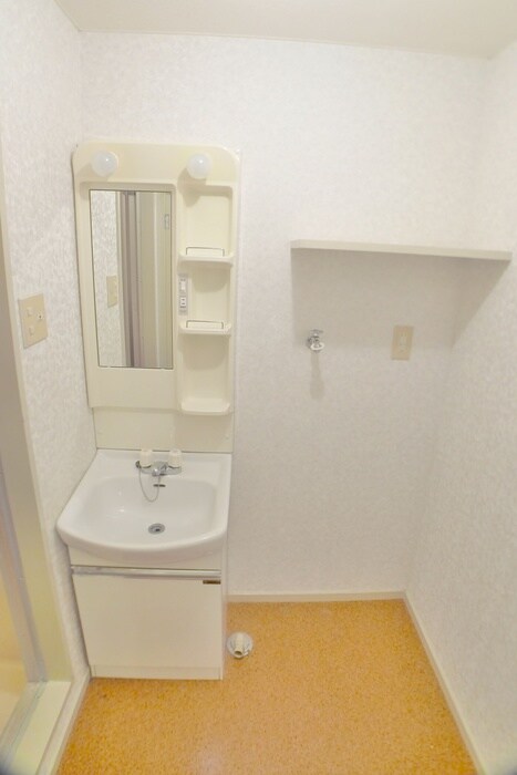 物件内観写真9　(洗面)