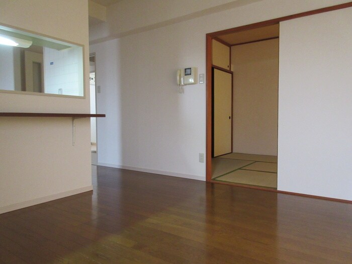 物件内観写真13　(居室)