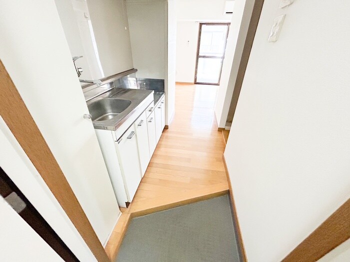 物件内観写真22　(玄関)