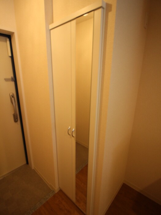 物件内観写真15　(靴箱)