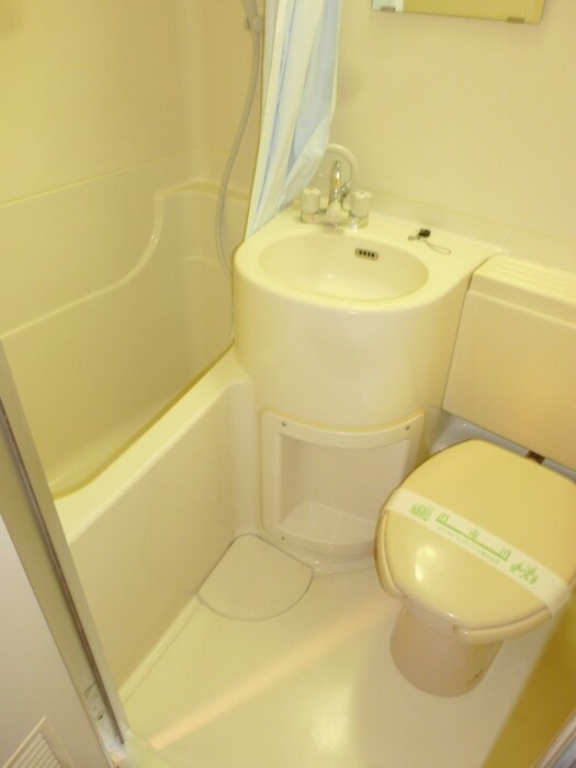 物件内観写真13　(トイレ)