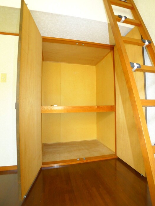 物件内観写真11　(収納)