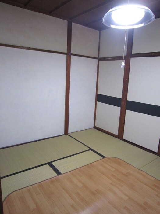 物件内観写真6　(居室)