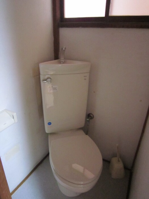 物件内観写真10　(トイレ)