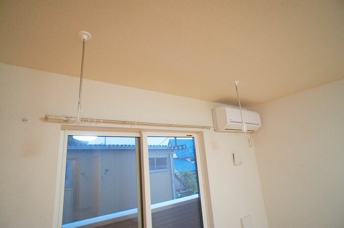 物件内観写真9　(居室)