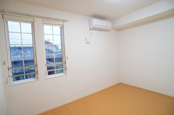 物件内観写真20　(居室)