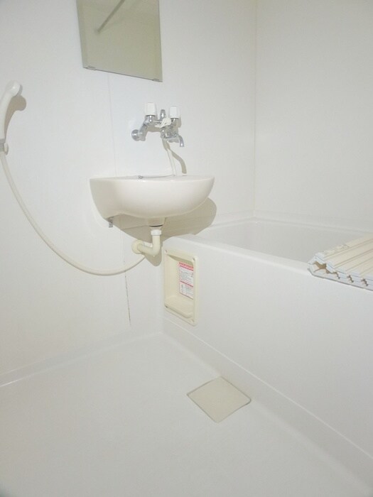 物件内観写真12　(バス／シャワールーム等)