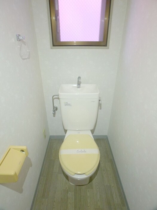 物件内観写真13　(トイレ)