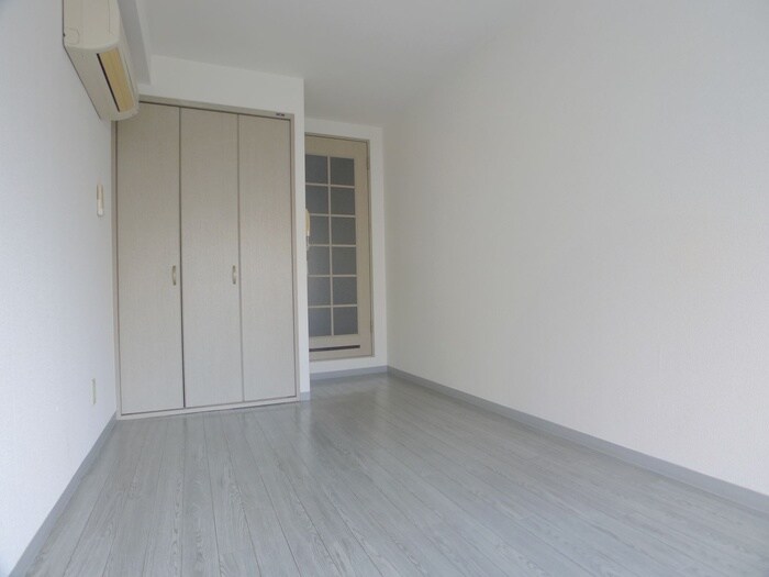 物件内観写真18　(居室)