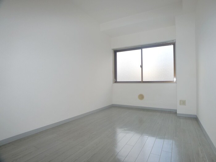 物件内観写真19　(居室)