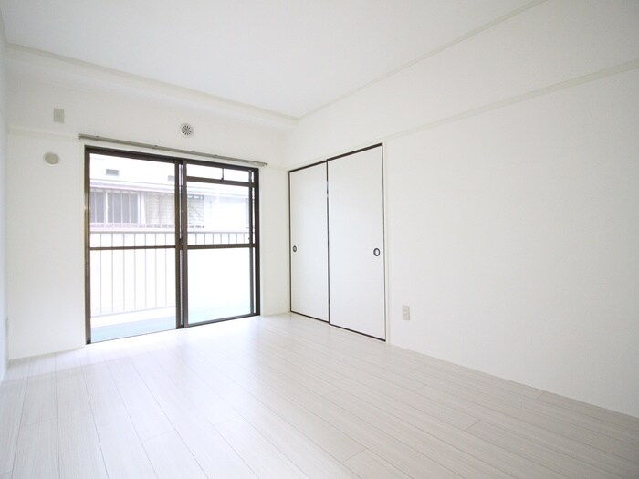 サングリ－ン南の居室