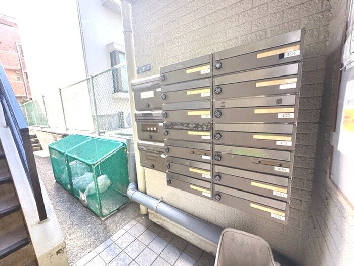 物件外観写真4　(建物設備)