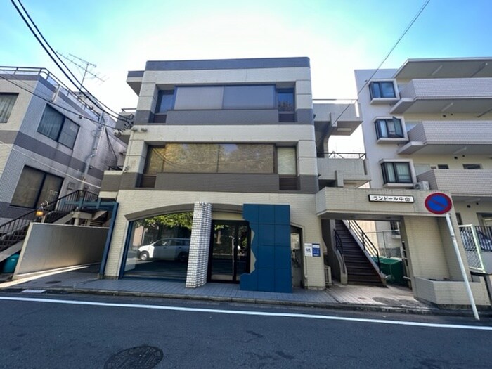 物件外観写真5　(周辺環境)