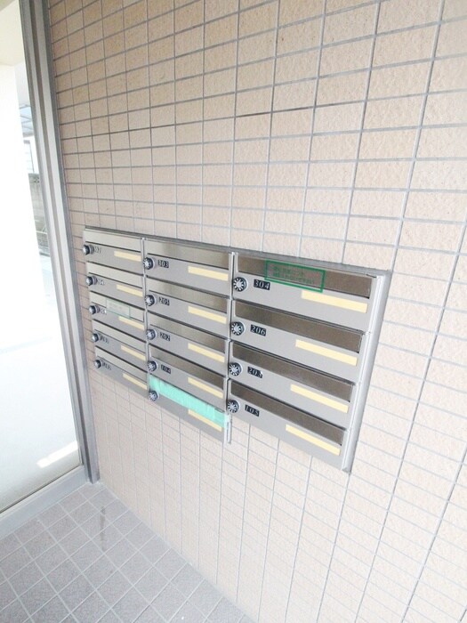 物件外観写真4　(建物設備)