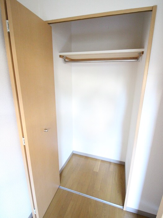 物件内観写真10　(収納)