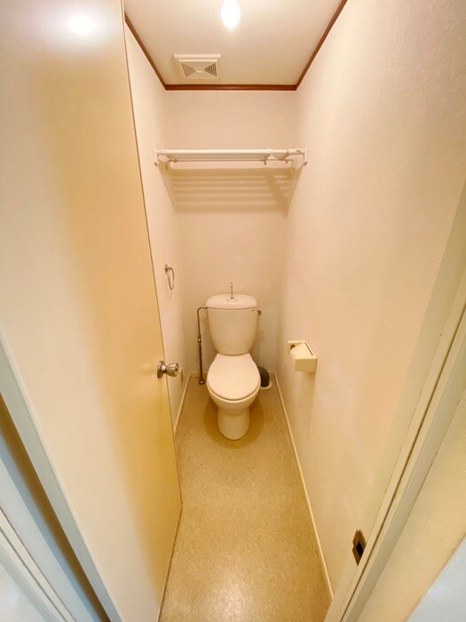 物件内観写真13　(トイレ)