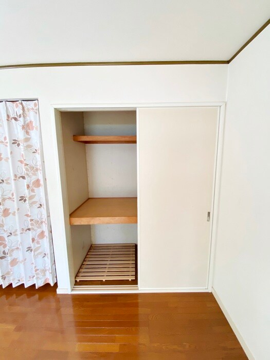 物件内観写真15　(収納)