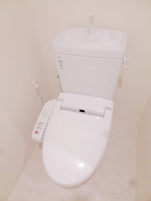 物件内観写真12　(トイレ)