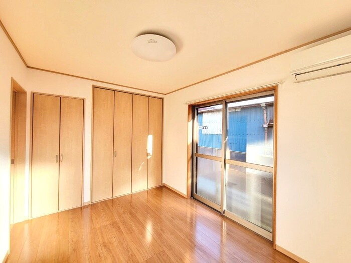 物件内観写真7　(居室)