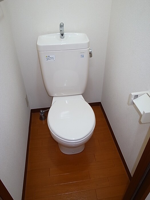 物件内観写真11　(トイレ)