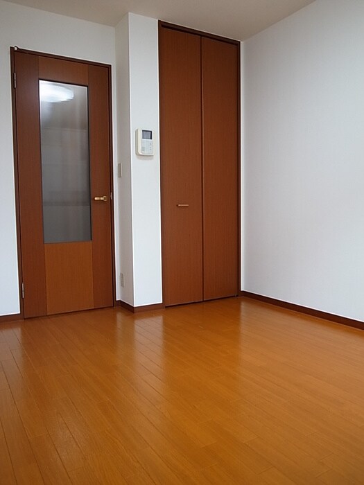 物件内観写真14　(居室)