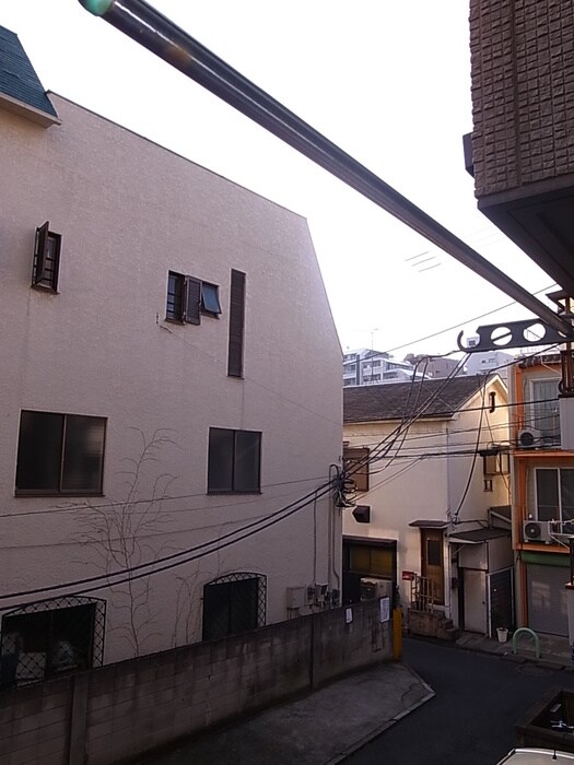 物件内観写真15　(室内からの展望)