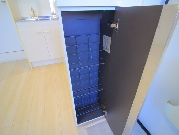 物件内観写真18　(靴箱)