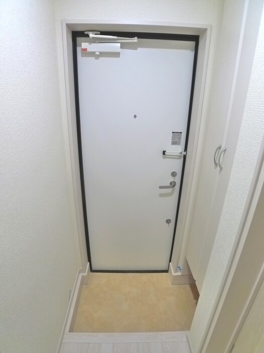 物件内観写真19　(玄関)