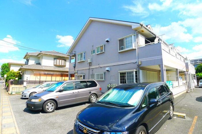 物件外観写真4　(駐車場)