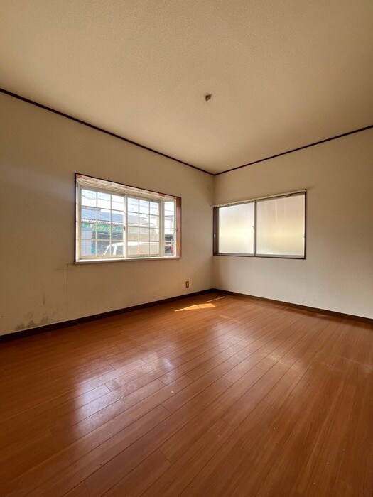 物件内観写真9　(居室)