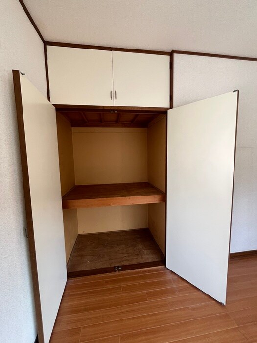 物件内観写真10　(収納)