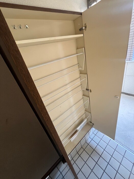 物件内観写真19　(靴箱)