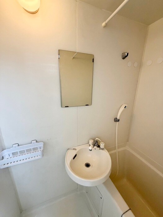 物件内観写真10　(洗面)