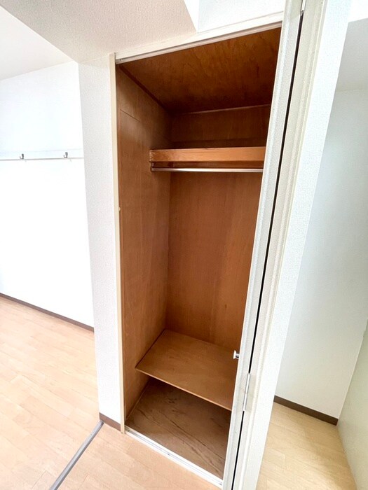 物件内観写真17　(収納)