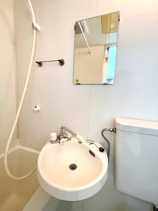 物件内観写真18　(洗面)