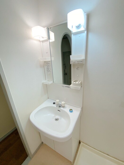 物件内観写真13　(洗面)