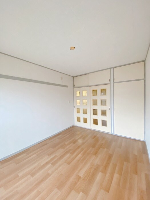 物件内観写真17　(居室)
