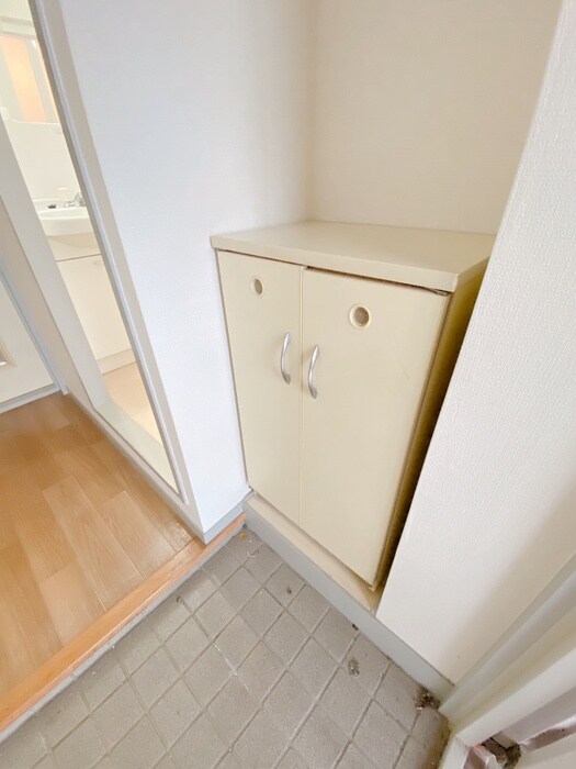 物件内観写真18　(靴箱)