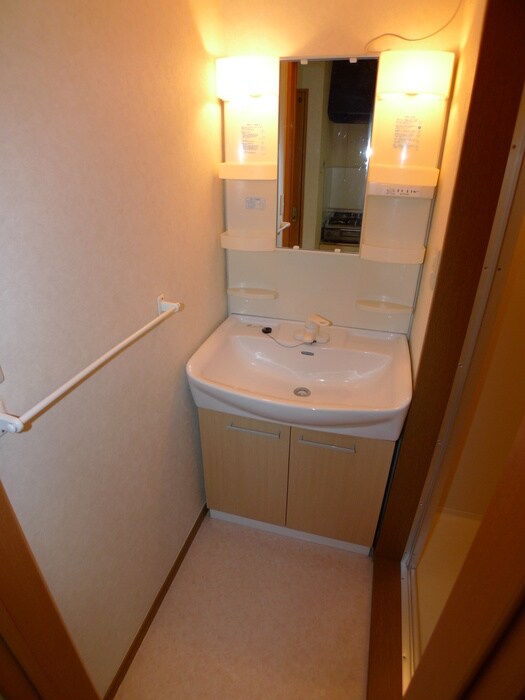 物件内観写真10　(洗面)