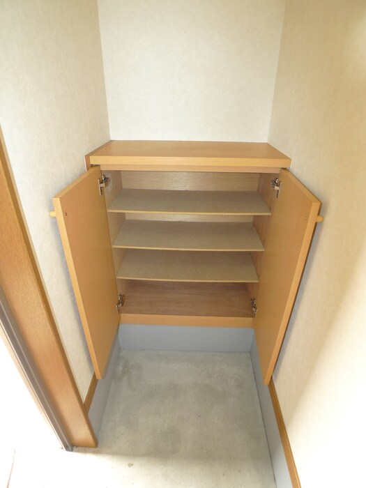 物件内観写真22　(靴箱)